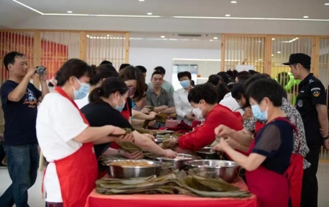 組團(tuán)共建、服務(wù)民生---這里的黨群服務(wù)中心格外有溫度